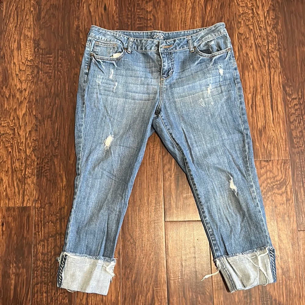 Apt. 9 Ripped Crop Jean